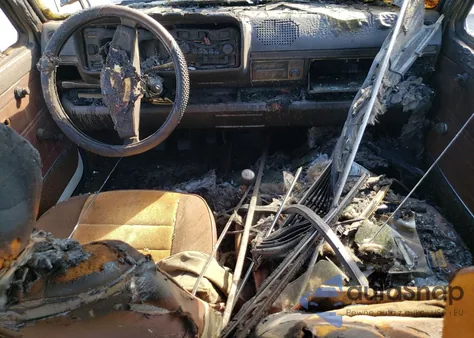 1978 Volkswagen Rabbit из США, поврежденный, VIN 1783383835